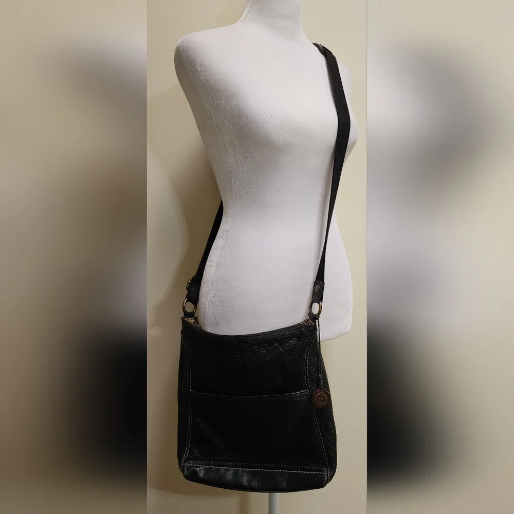 Vintage The Sak Black Pebbled Leather Hobo Crossbody Shoulder Bag